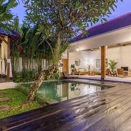Pulesari 2 Bedrooms Seminyak  Ngoại thất bức ảnh