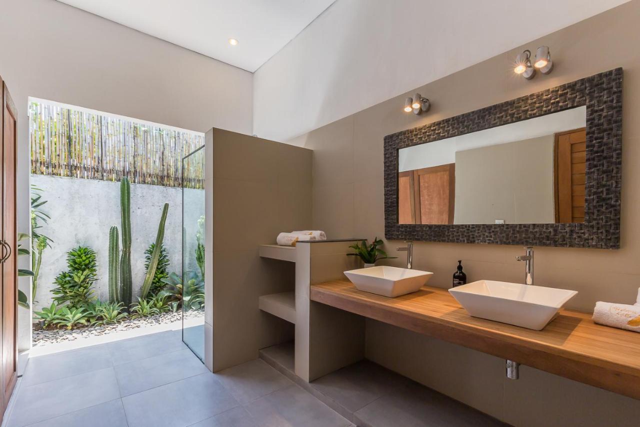 Pulesari 2 Bedrooms Seminyak  Ngoại thất bức ảnh