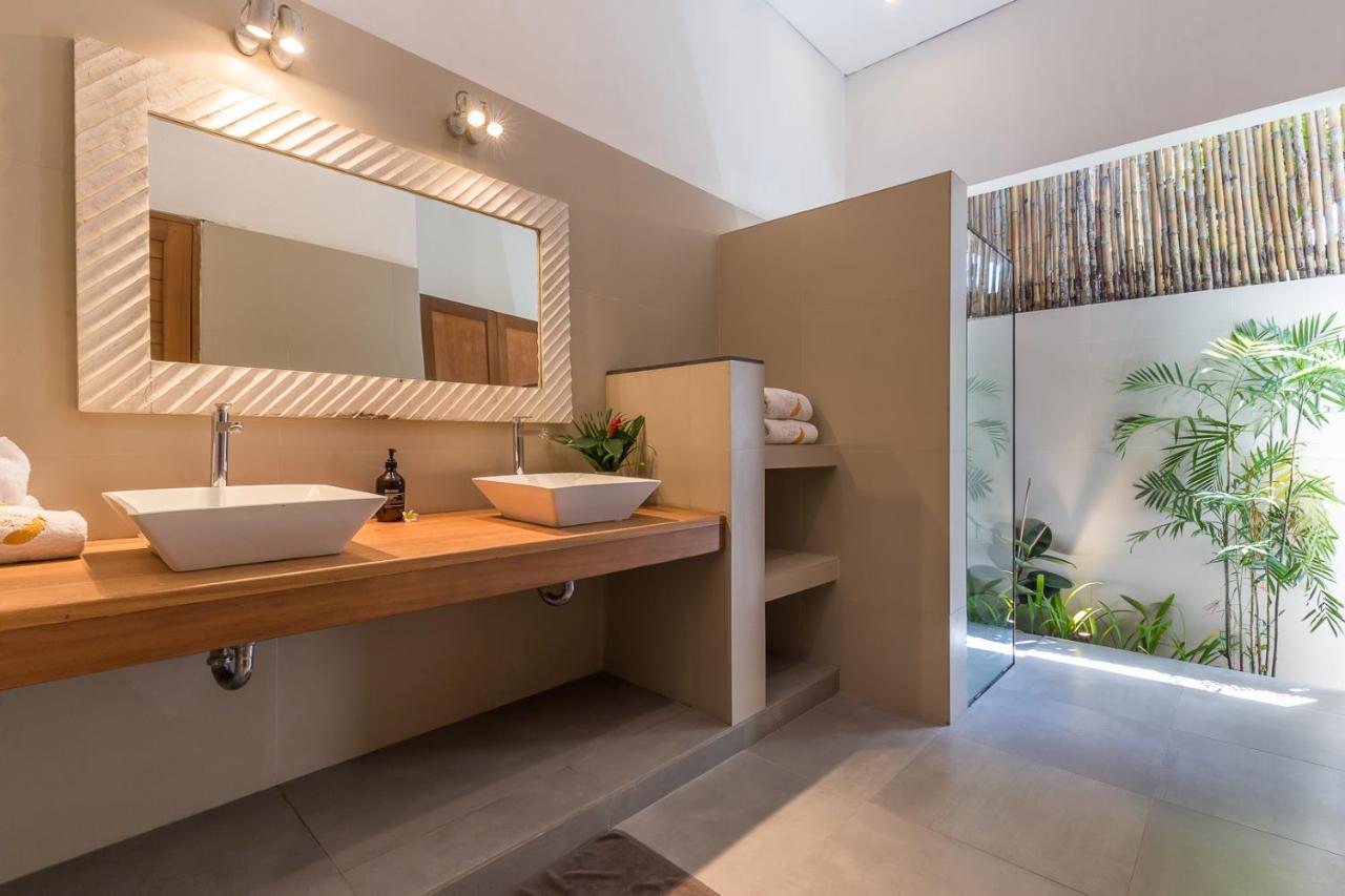 Pulesari 2 Bedrooms Seminyak  Ngoại thất bức ảnh